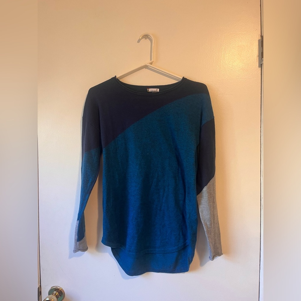 Smartwool Women’s Crew Neck Colorblock Blue and Gray Merino Sweater Size Medium